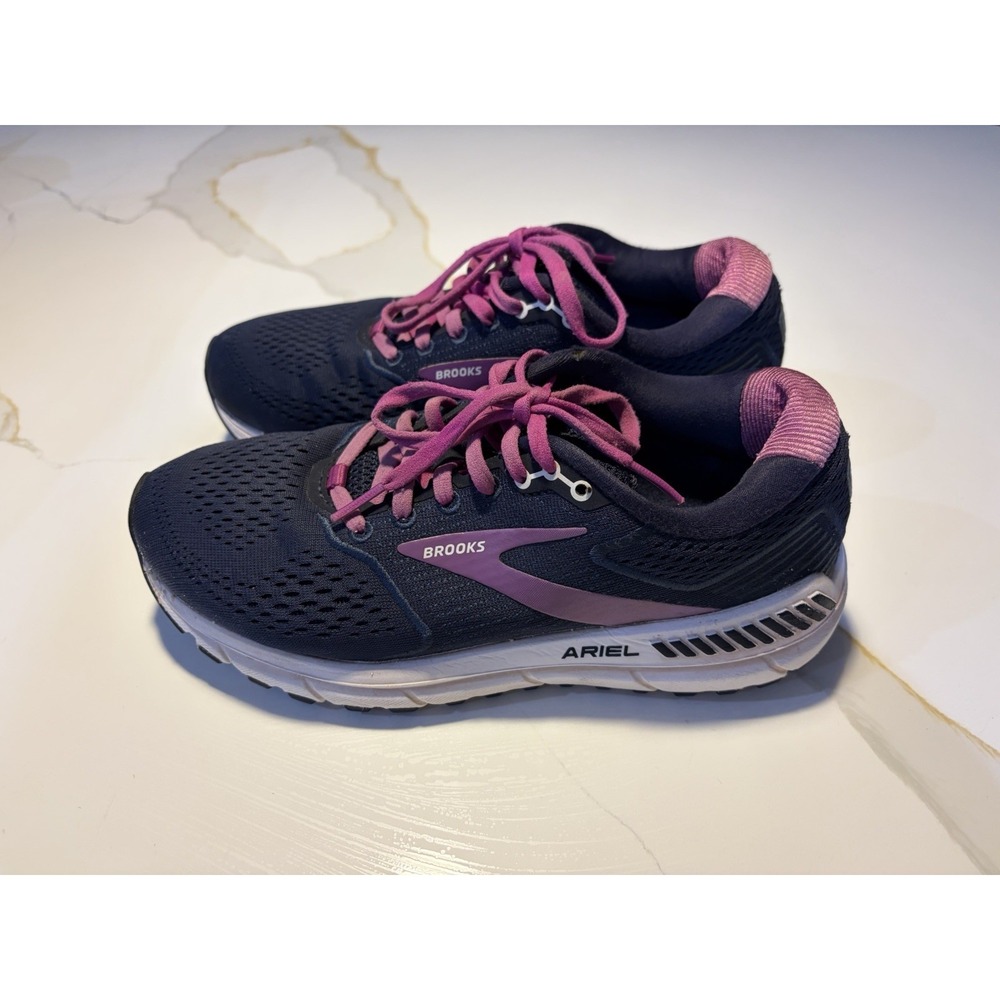 Brooks Ariel 20 Women's Size 7 Navy Purple Stability Running Shoes